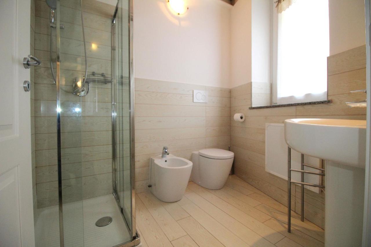 Lakefront Cadorna Apartment - Affitti Brevi Italia Лекко Экстерьер фото